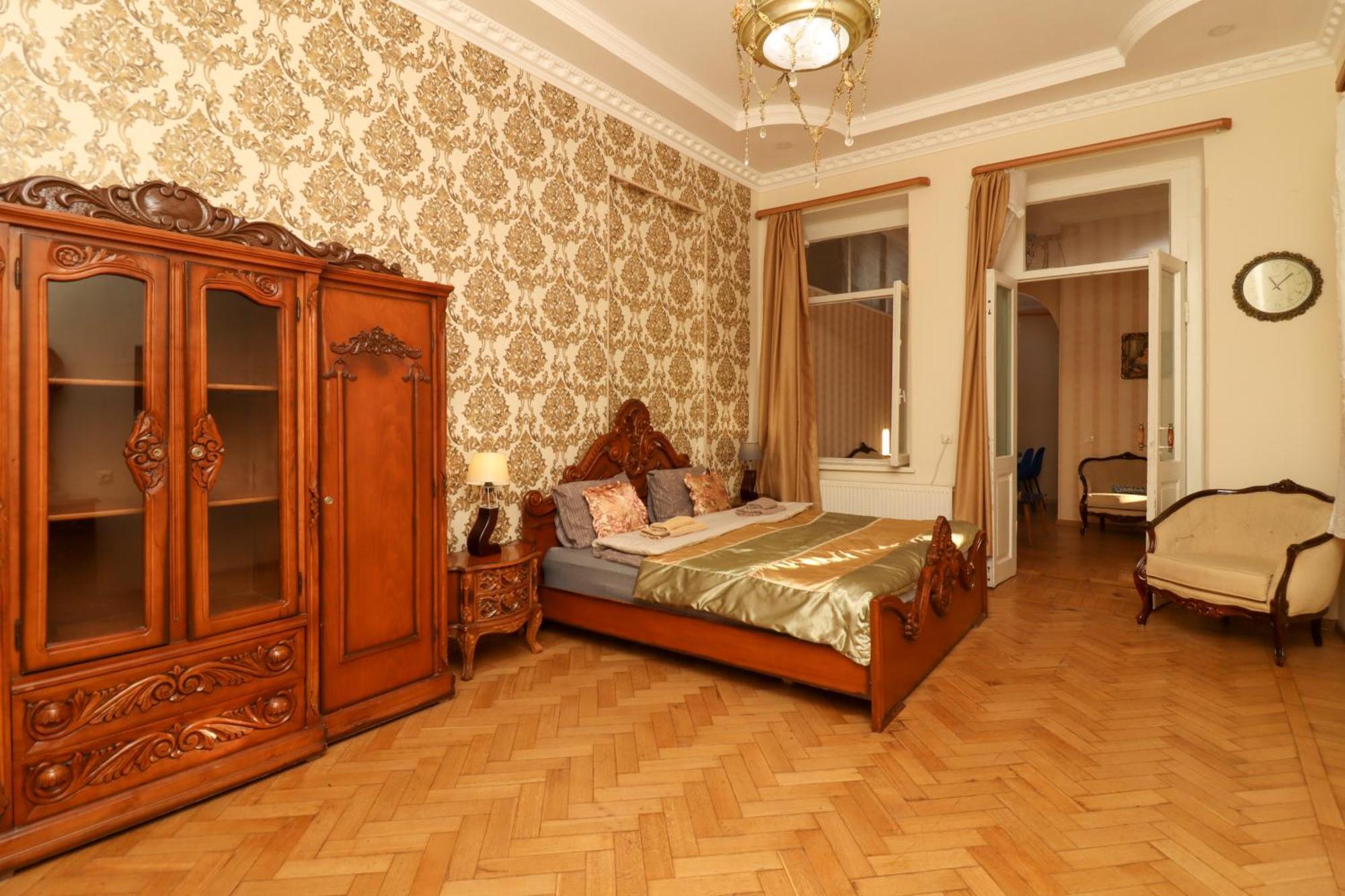 Leon 2* Tbilisi